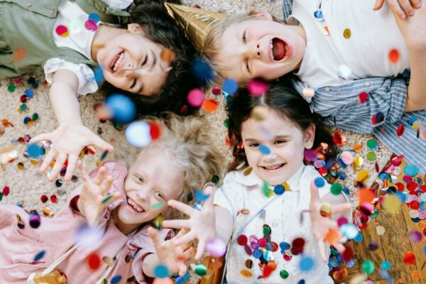 Trakteren bij kinderen? Ontdek het feestbeleid!