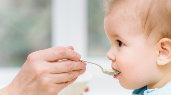 Babyvoeding en bestrijdingsmiddelen